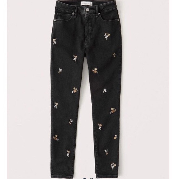 Abercrombie & Fitch Denim - ❤️‍🔥Abercrombie & Fitch The Skinny High Rise Black Floral Embroidered Jeans